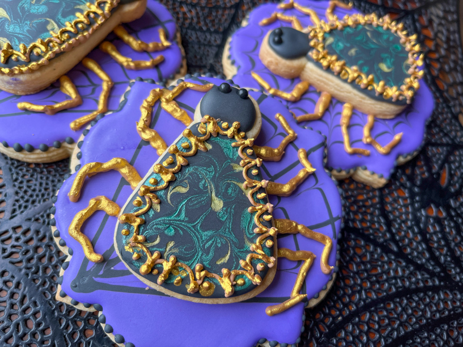 LITTLE SPIDER BROOCH&nbsp;COOKIE