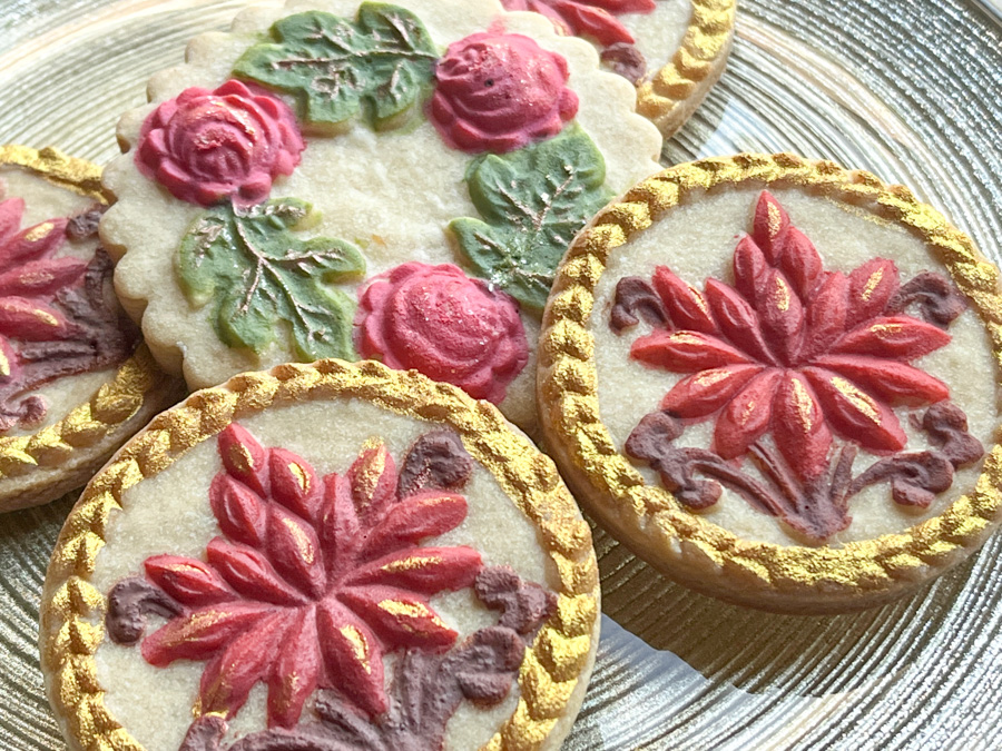 COOKIES TO CELEBRATE THE LIFE OF&nbsp;ARITRI