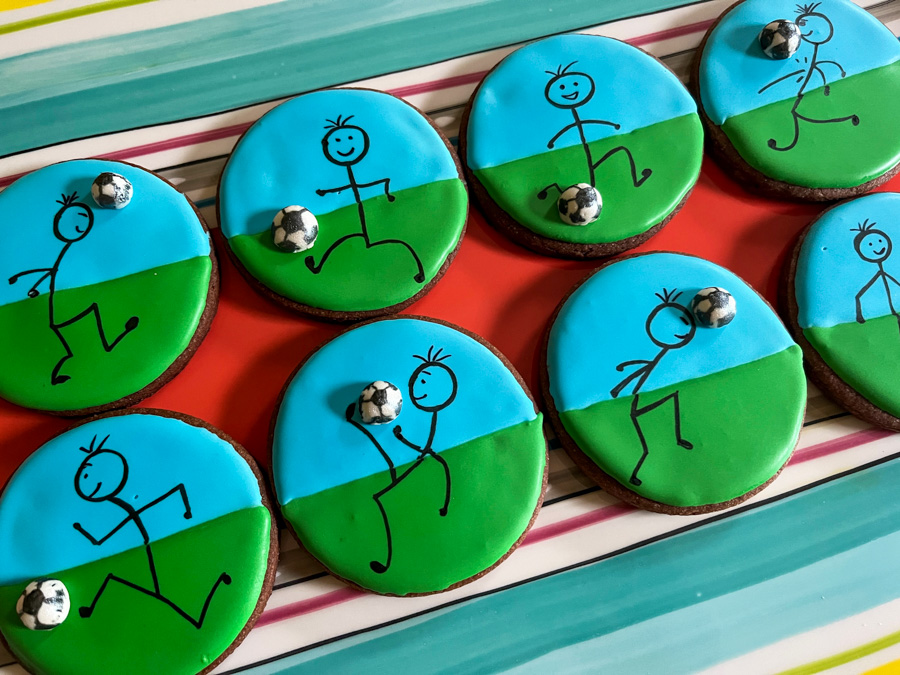 FOR THE LOVE OF SOCCER – For the Love of Cookies