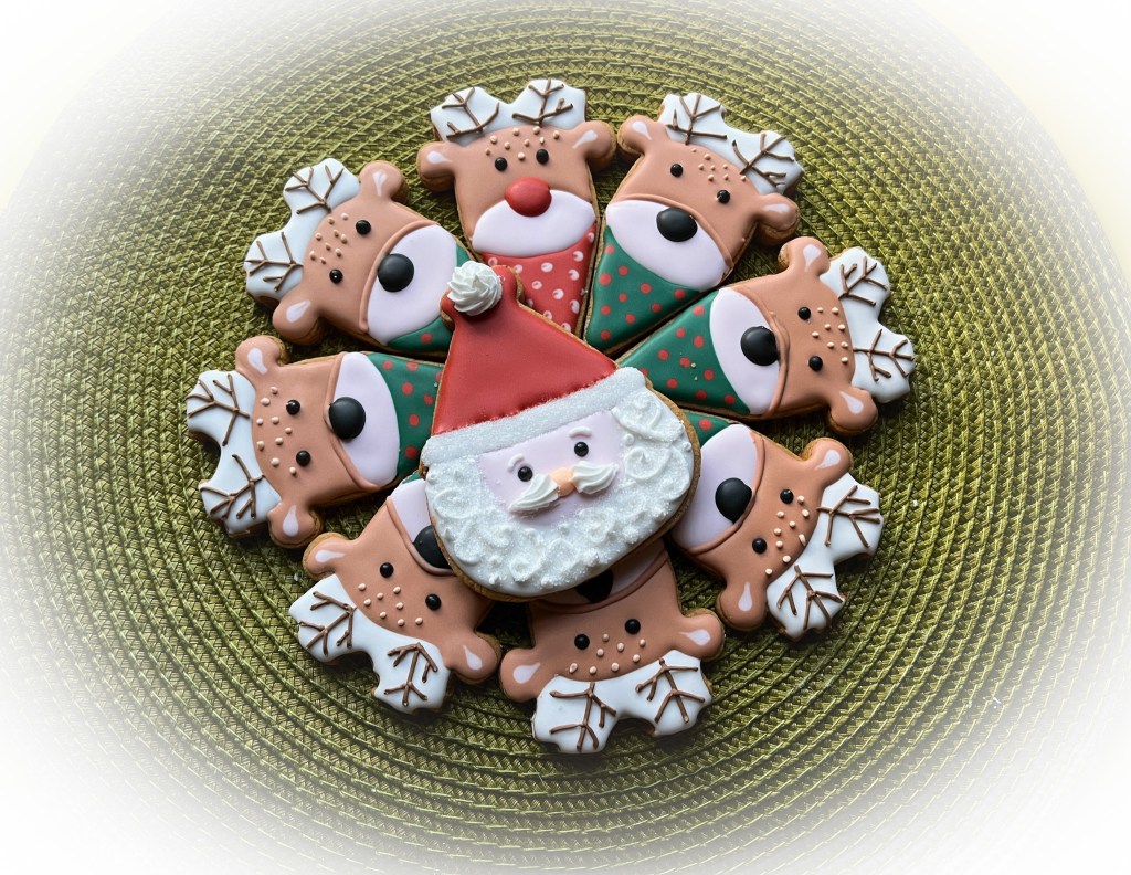 PUZZLE, PLATTER AND HOLIDAY&nbsp;FUN!